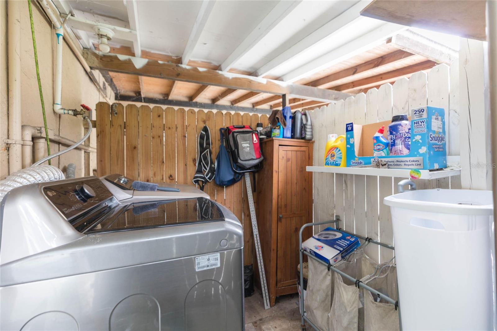 1718 E MULBERRY DR — photo 48