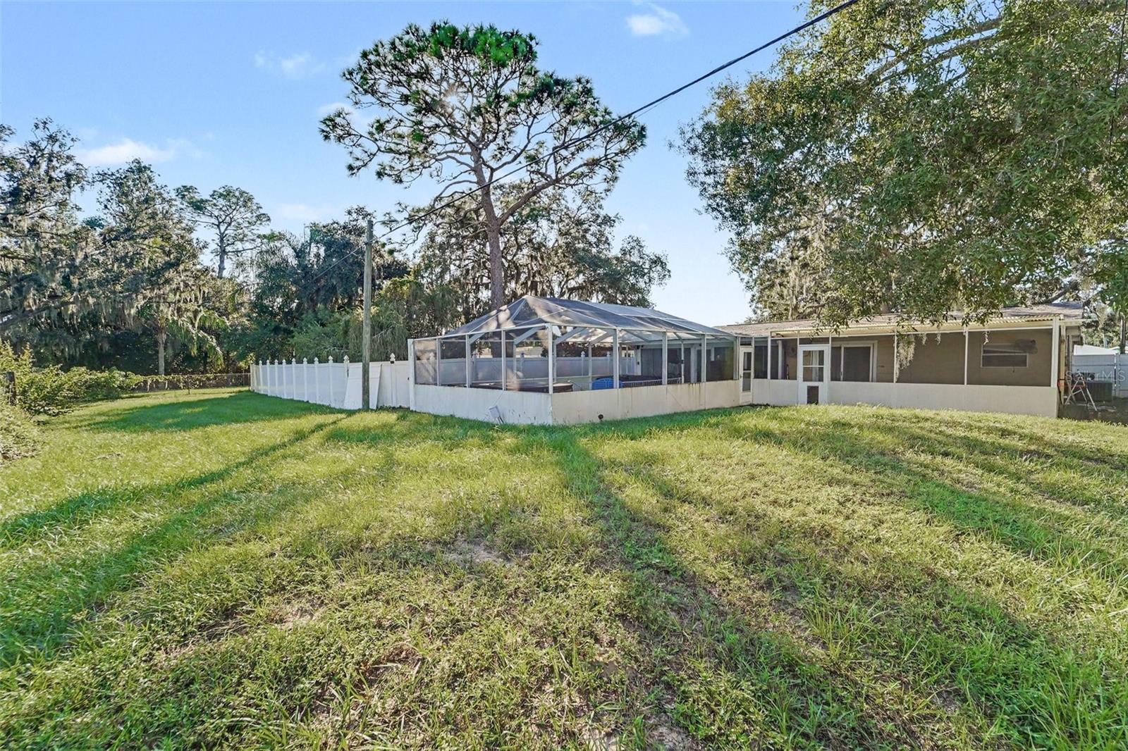 5818 BAKER RD — photo 17