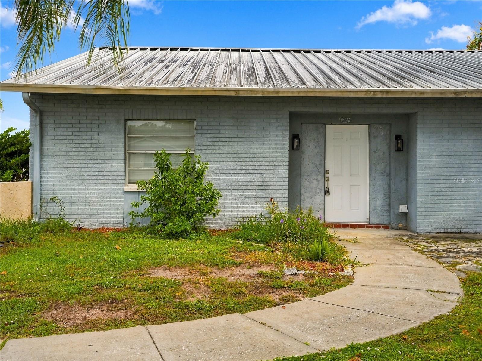 9824 POCONO ST — photo 4