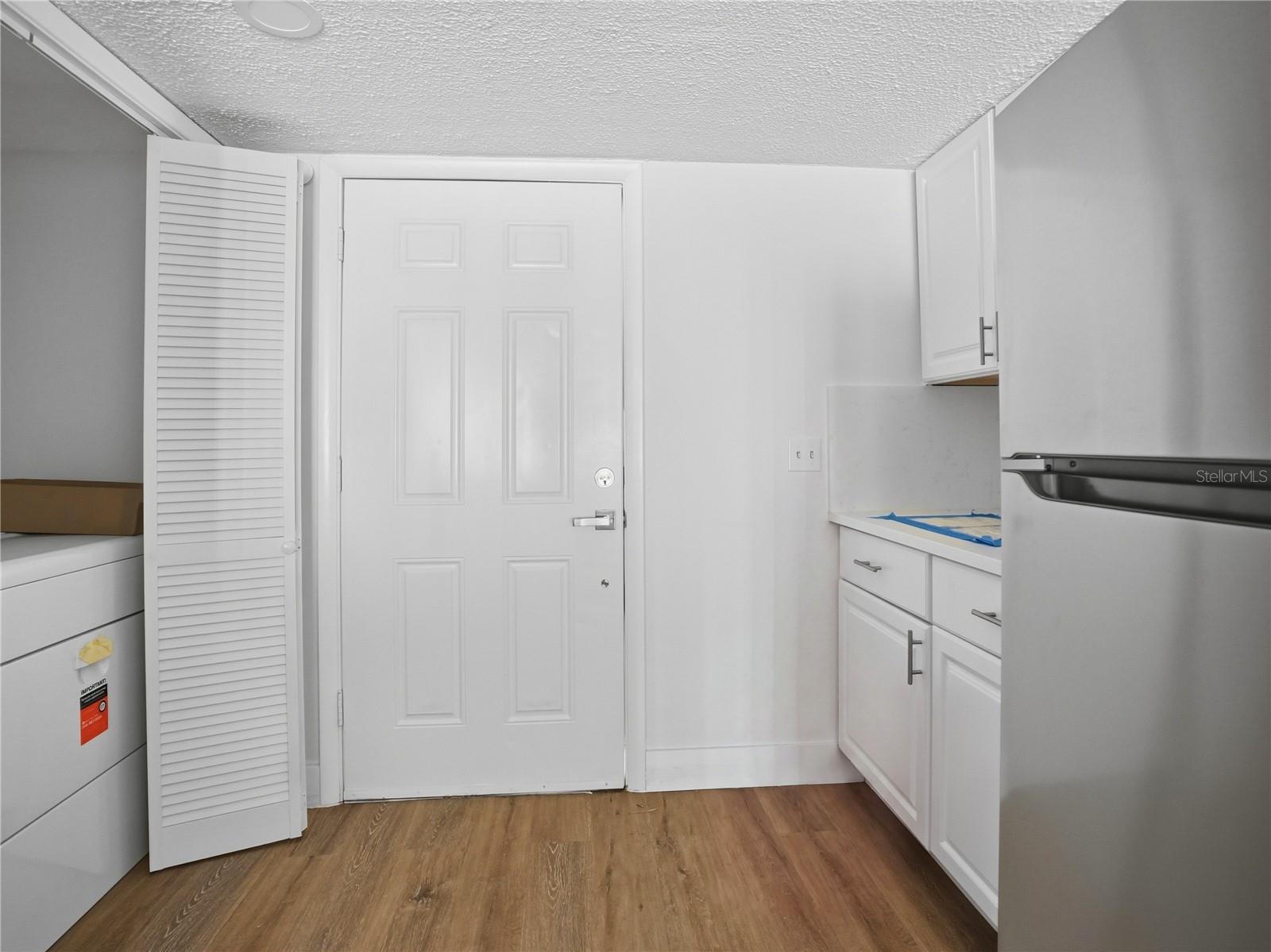 9824 POCONO ST — photo 14