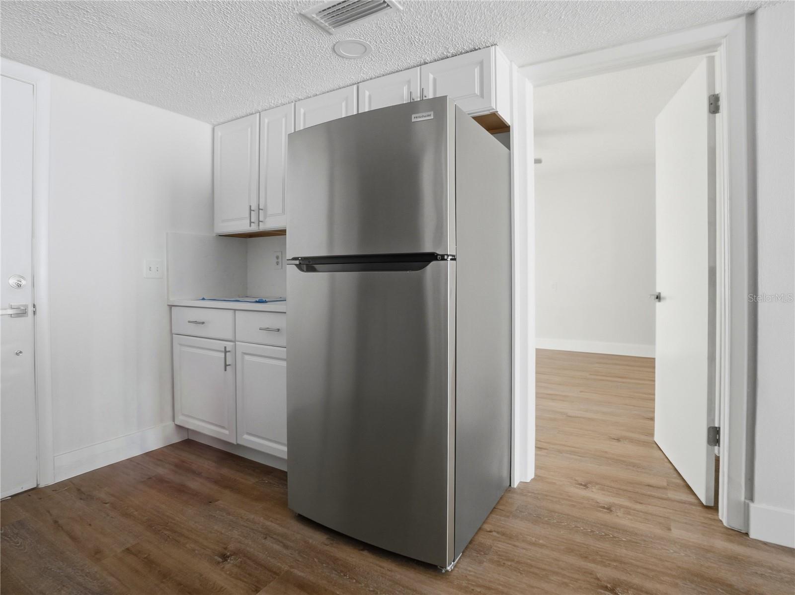 9824 POCONO ST — photo 15