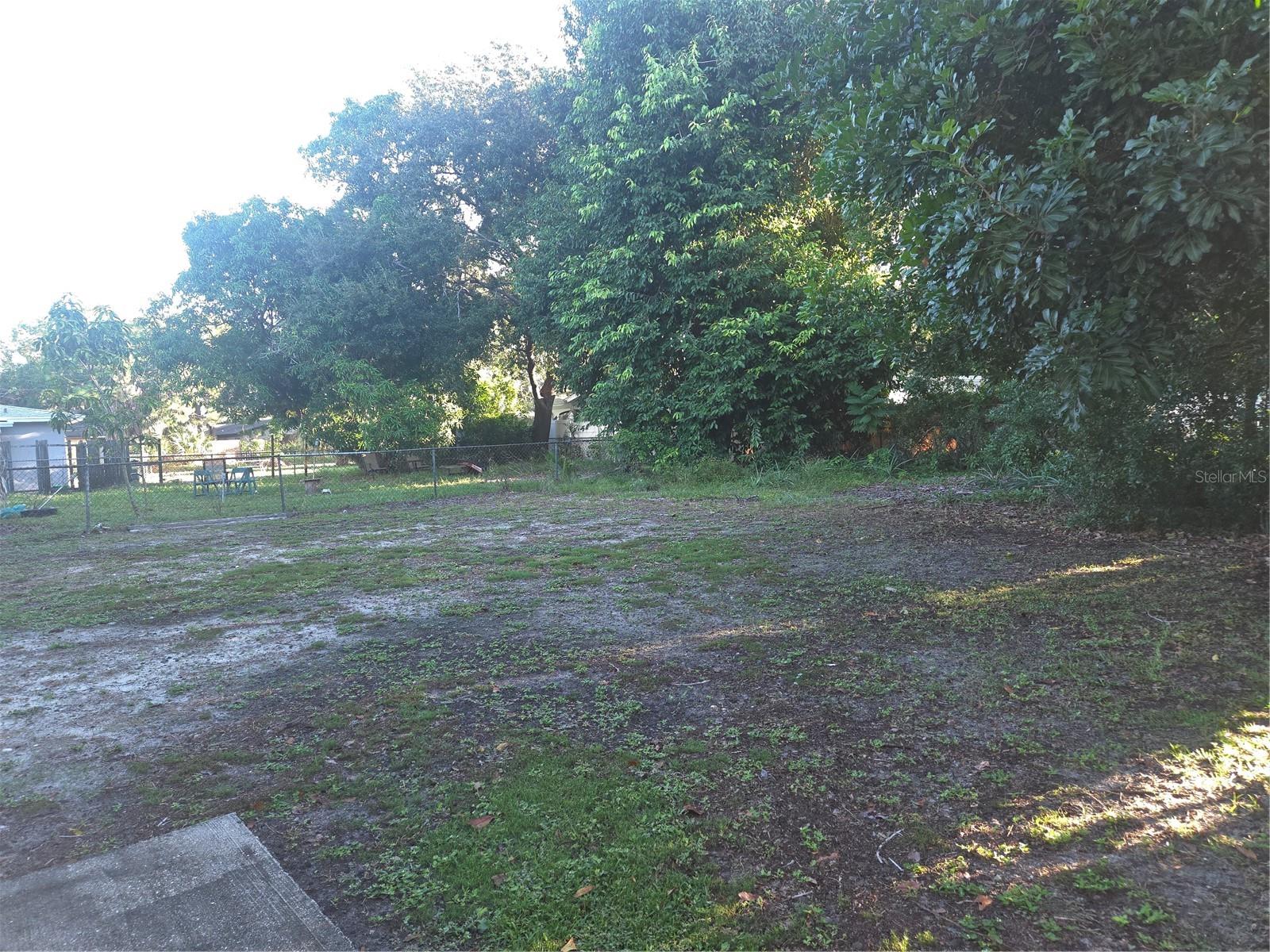1741 TROTTER RD #B — photo 3
