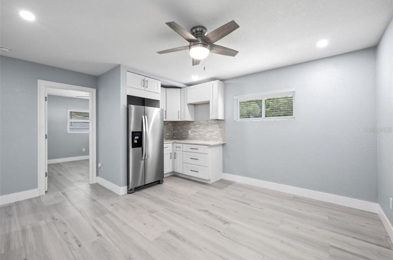 817 W BOUGAINVILLEA AVE — photo 6