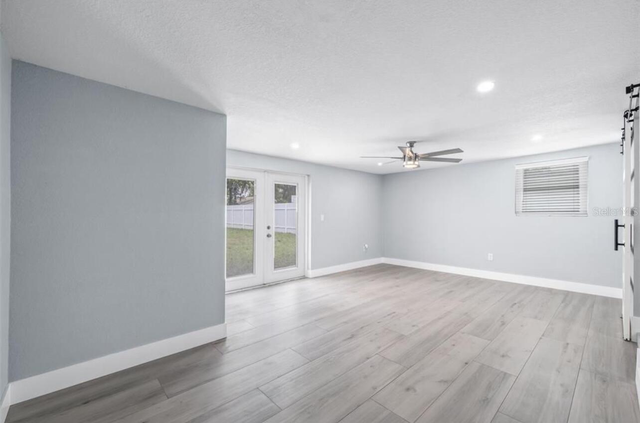 817 W BOUGAINVILLEA AVE — photo 18