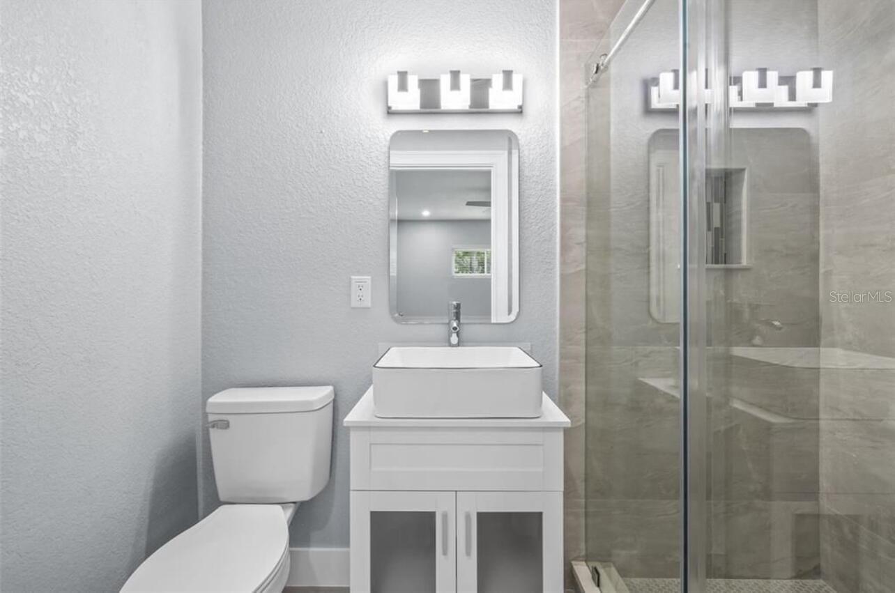 817 W BOUGAINVILLEA AVE — photo 7