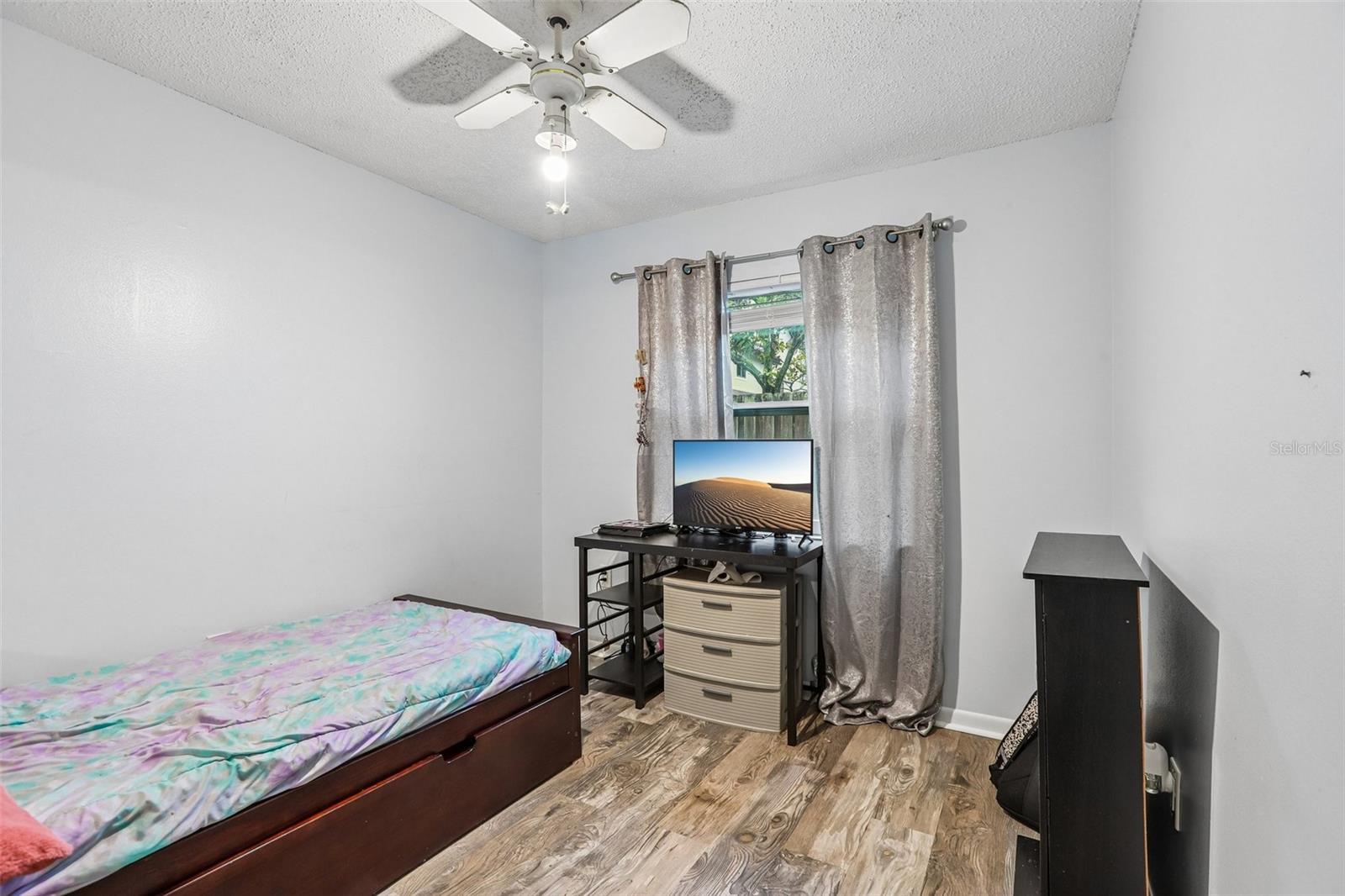 2310 LISTON CIR — photo 15