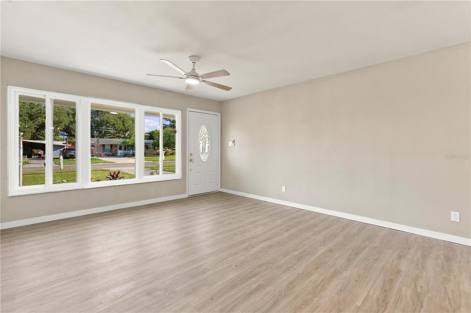 4428 OHIO AVE — photo 3