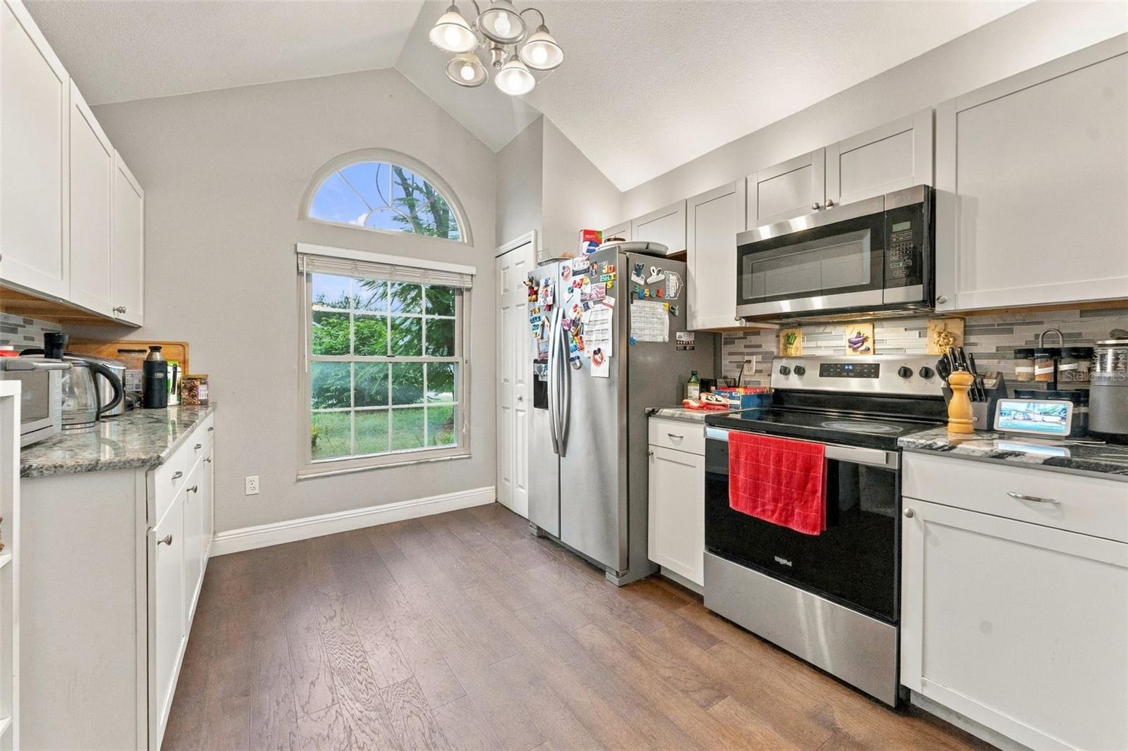 1621 SPINNING WHEEL DR — photo 6