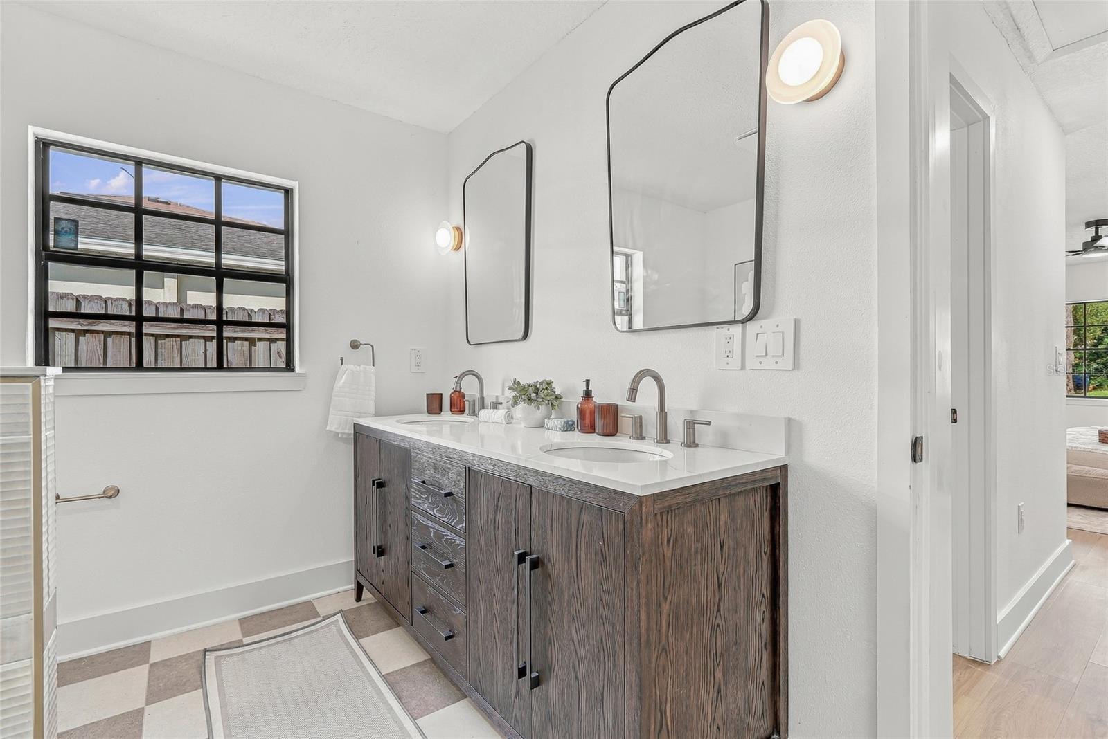 3112 S JULIA CIR — photo 31