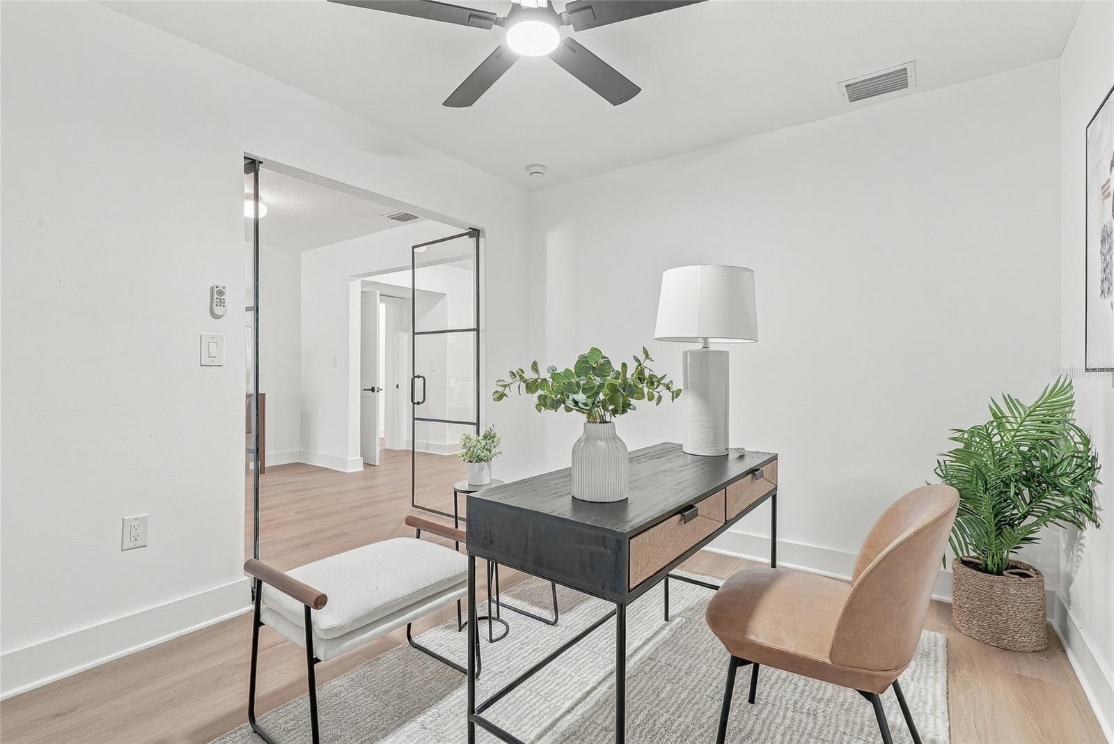 3112 S JULIA CIR — photo 8