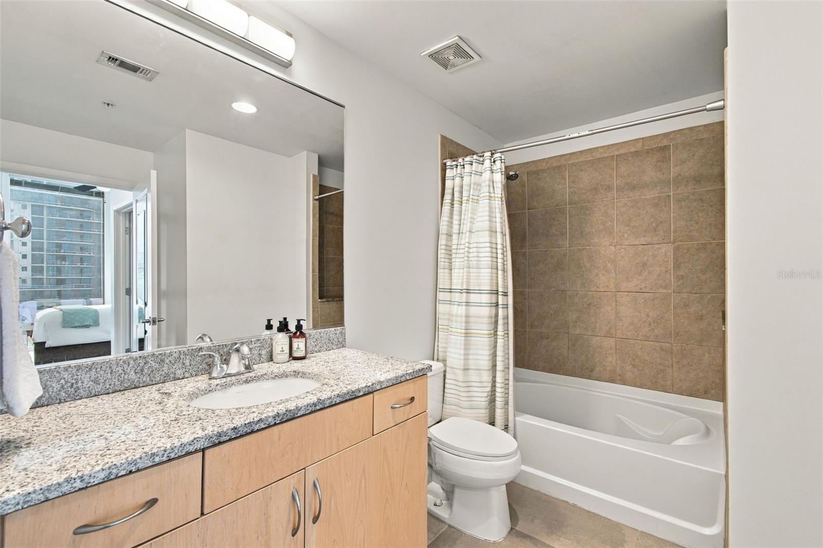 777 N ASHLEY DR #1704 — photo 22