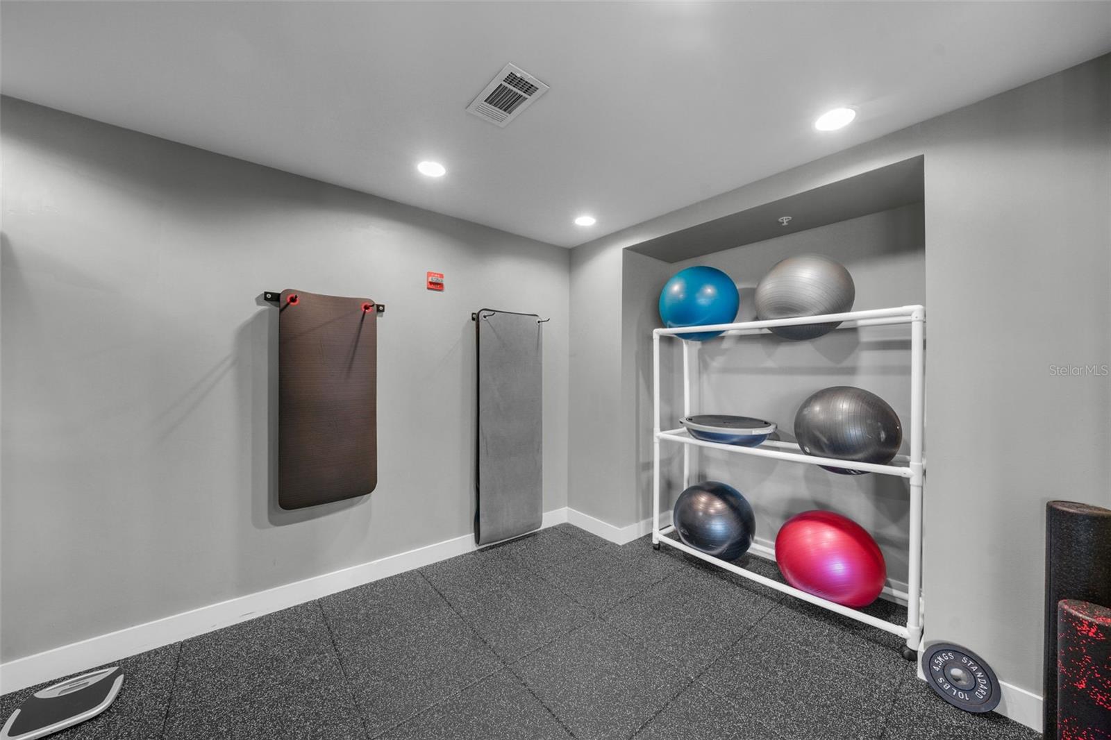 777 N ASHLEY DR #1704 — photo 42