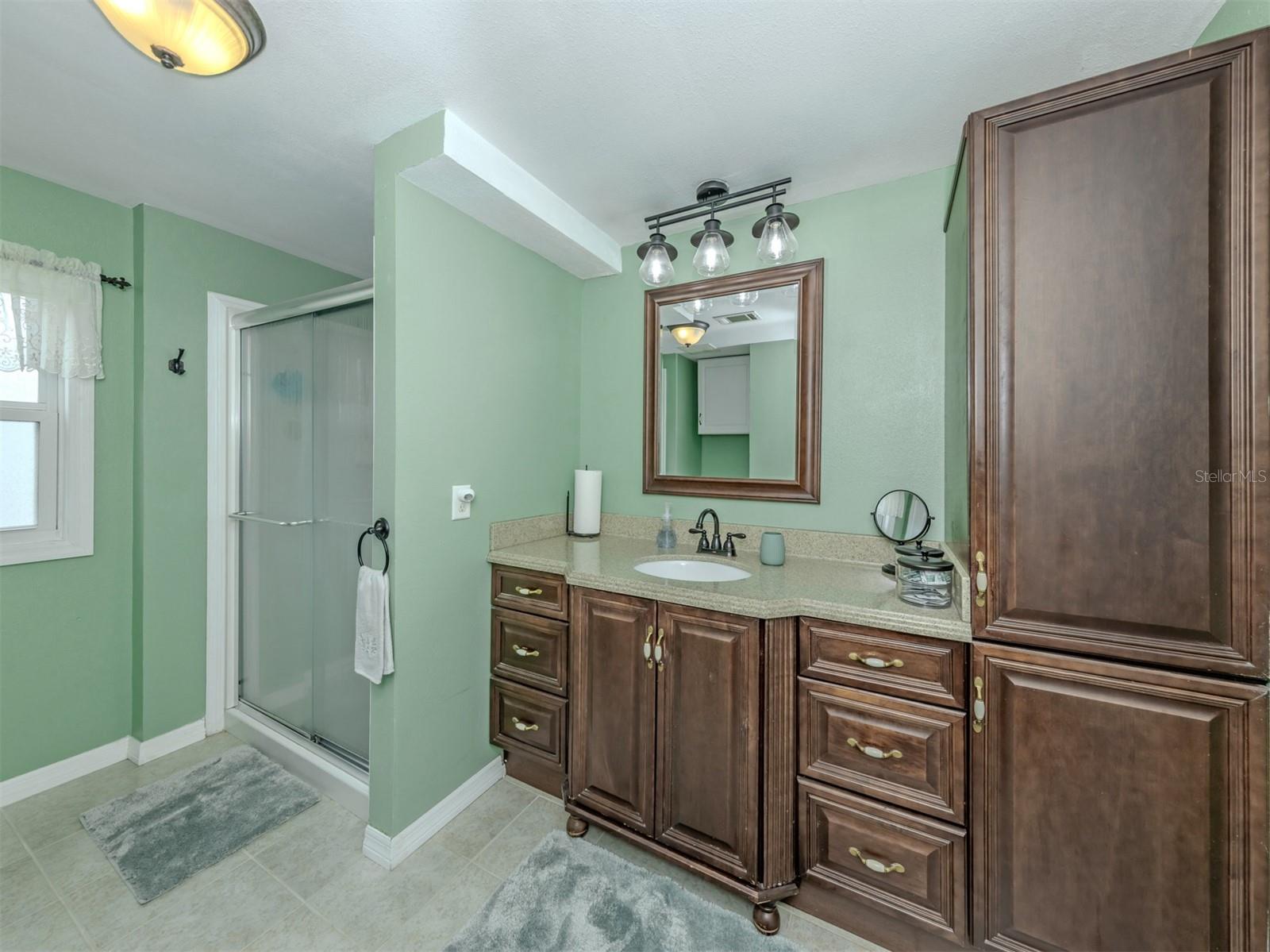 196 PALM HARBOR DR — photo 23