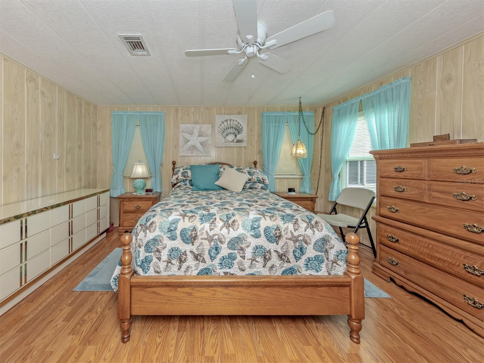 196 PALM HARBOR DR — photo 22