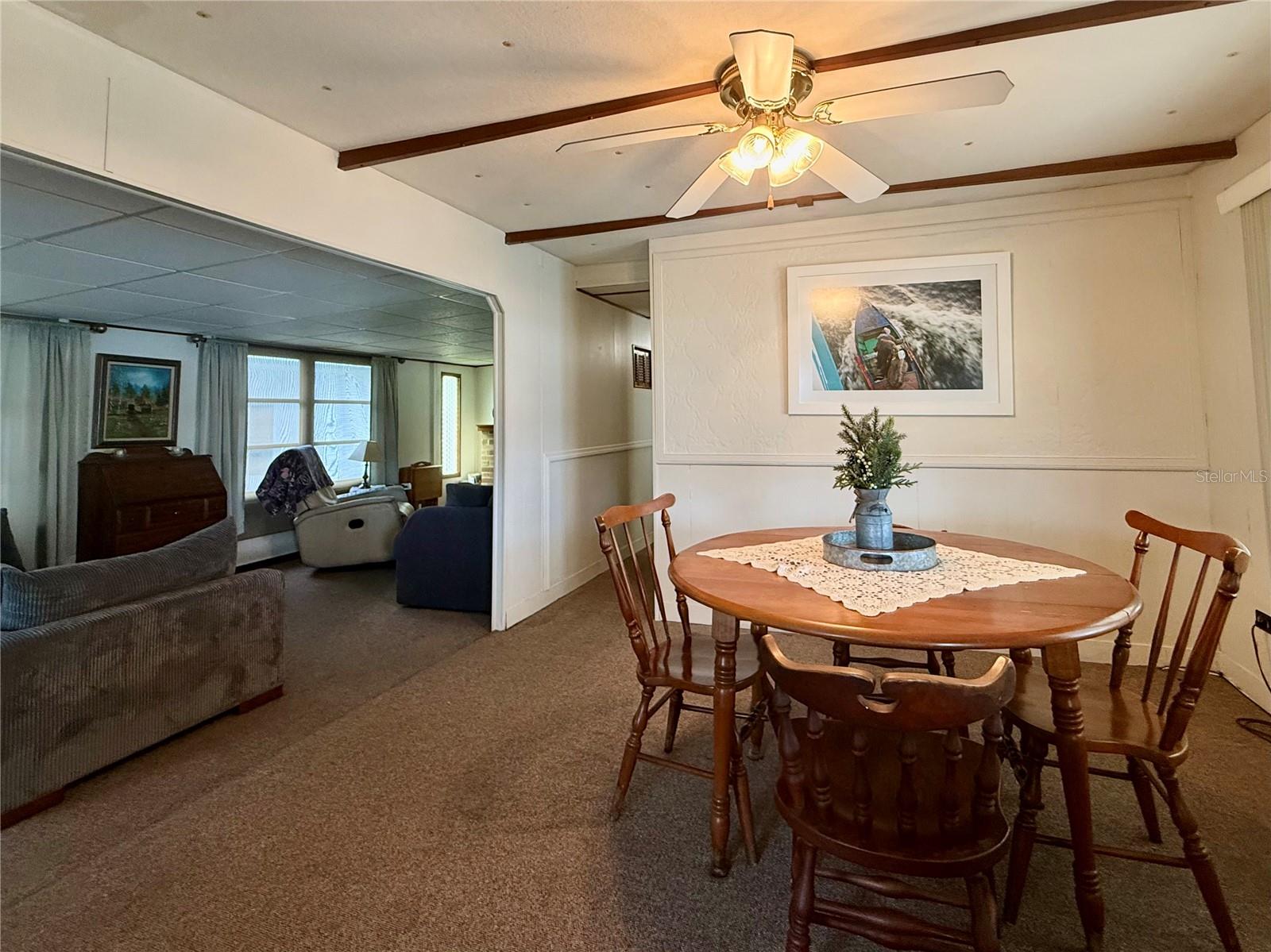 6035 RIDGEWOOD DR — photo 4