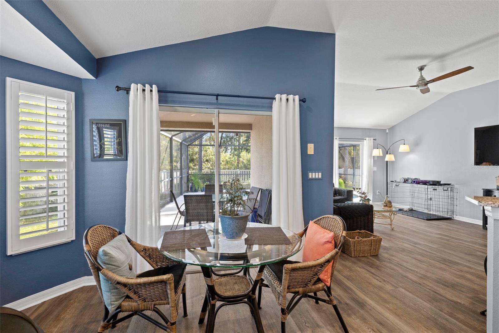 7831 STONELEIGH DR — photo 15