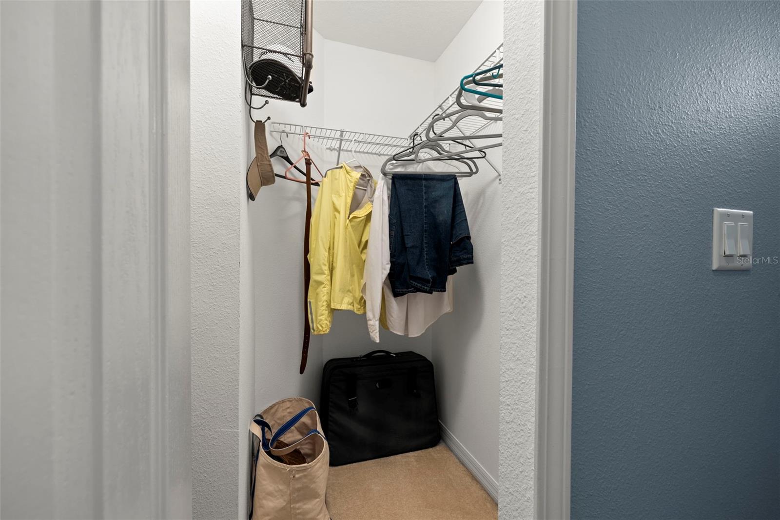 7831 STONELEIGH DR — photo 20