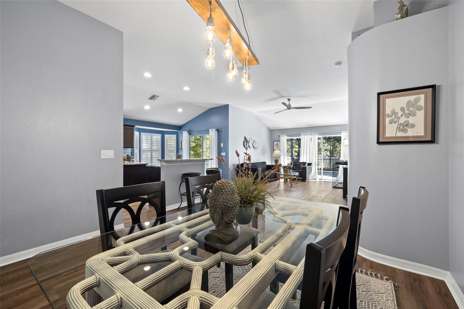 7831 STONELEIGH DR — photo 5