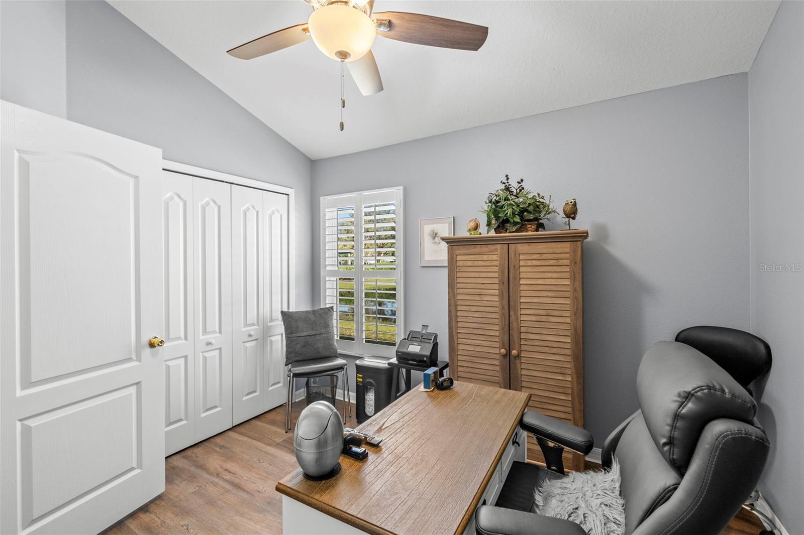 7831 STONELEIGH DR — photo 25
