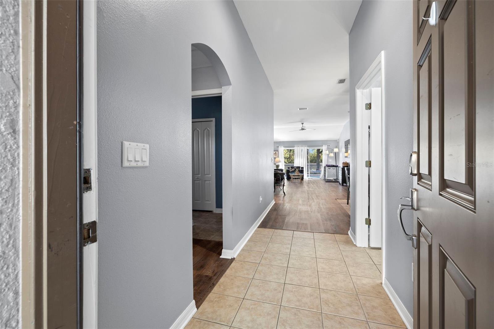 7831 STONELEIGH DR — photo 2