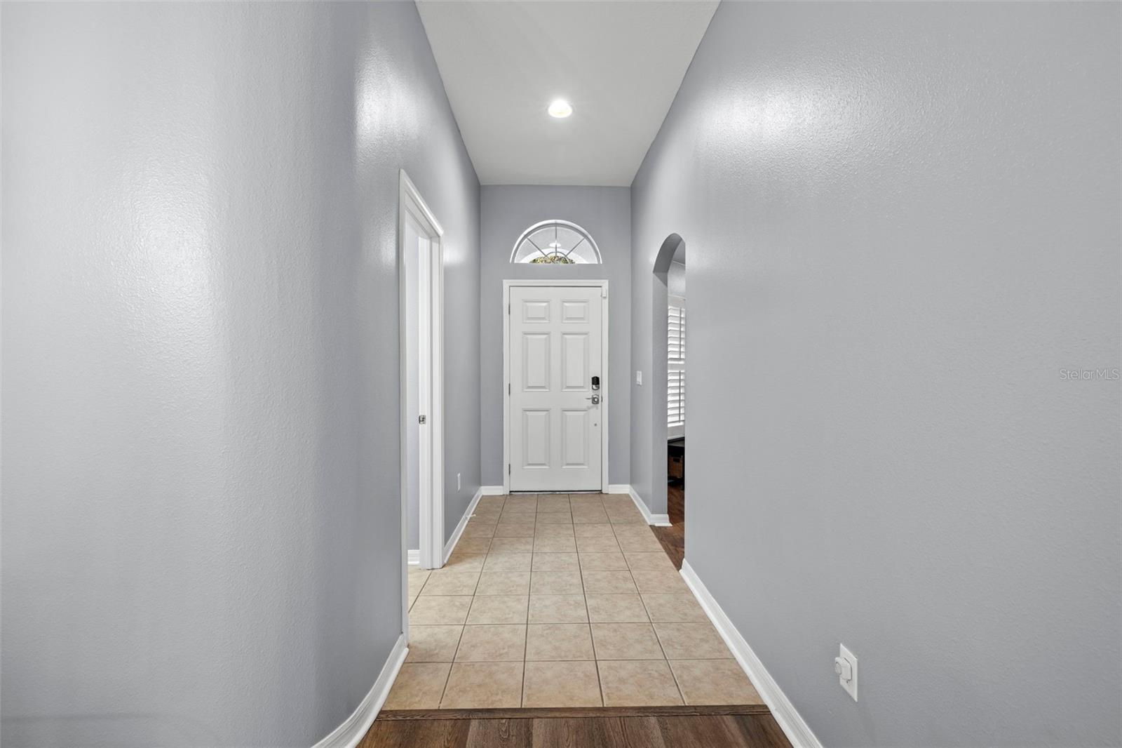7831 STONELEIGH DR — photo 3