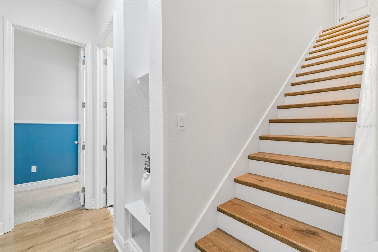 6107 NIKKI LANE LN — photo 45