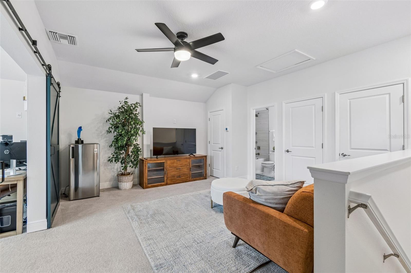 6107 NIKKI LANE LN — photo 53