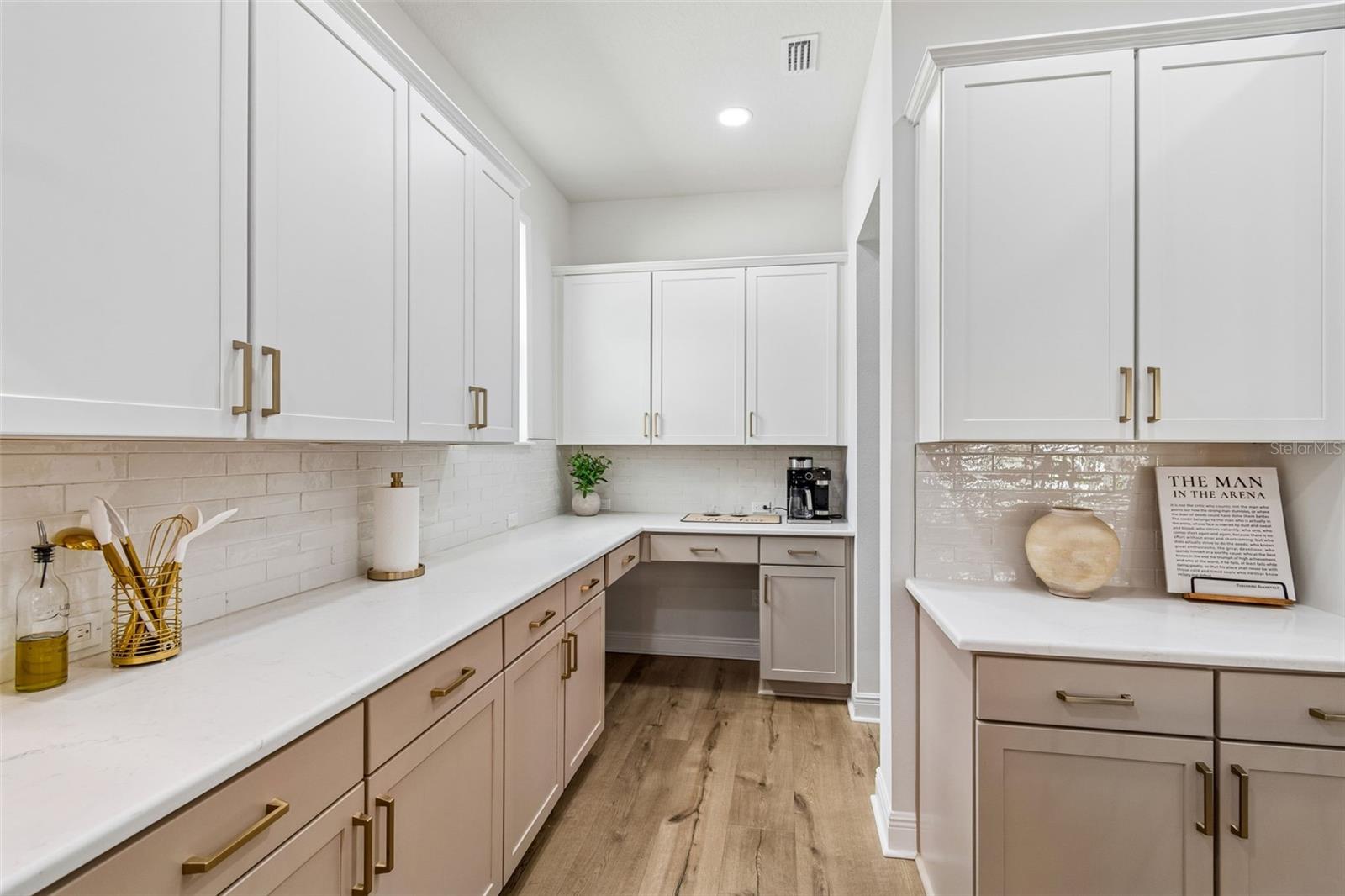 6107 NIKKI LANE LN — photo 20