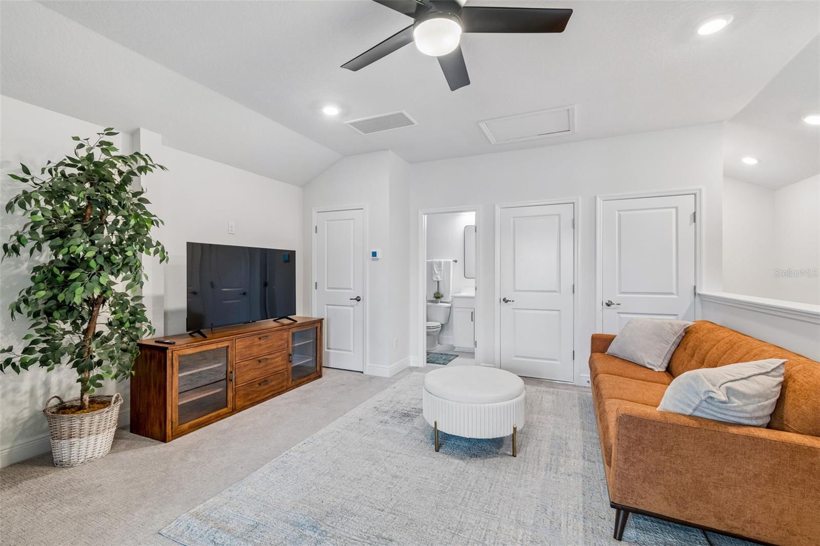 6107 NIKKI LANE LN — photo 55
