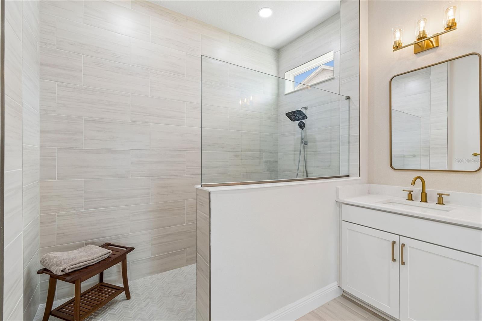 6107 NIKKI LANE LN — photo 32