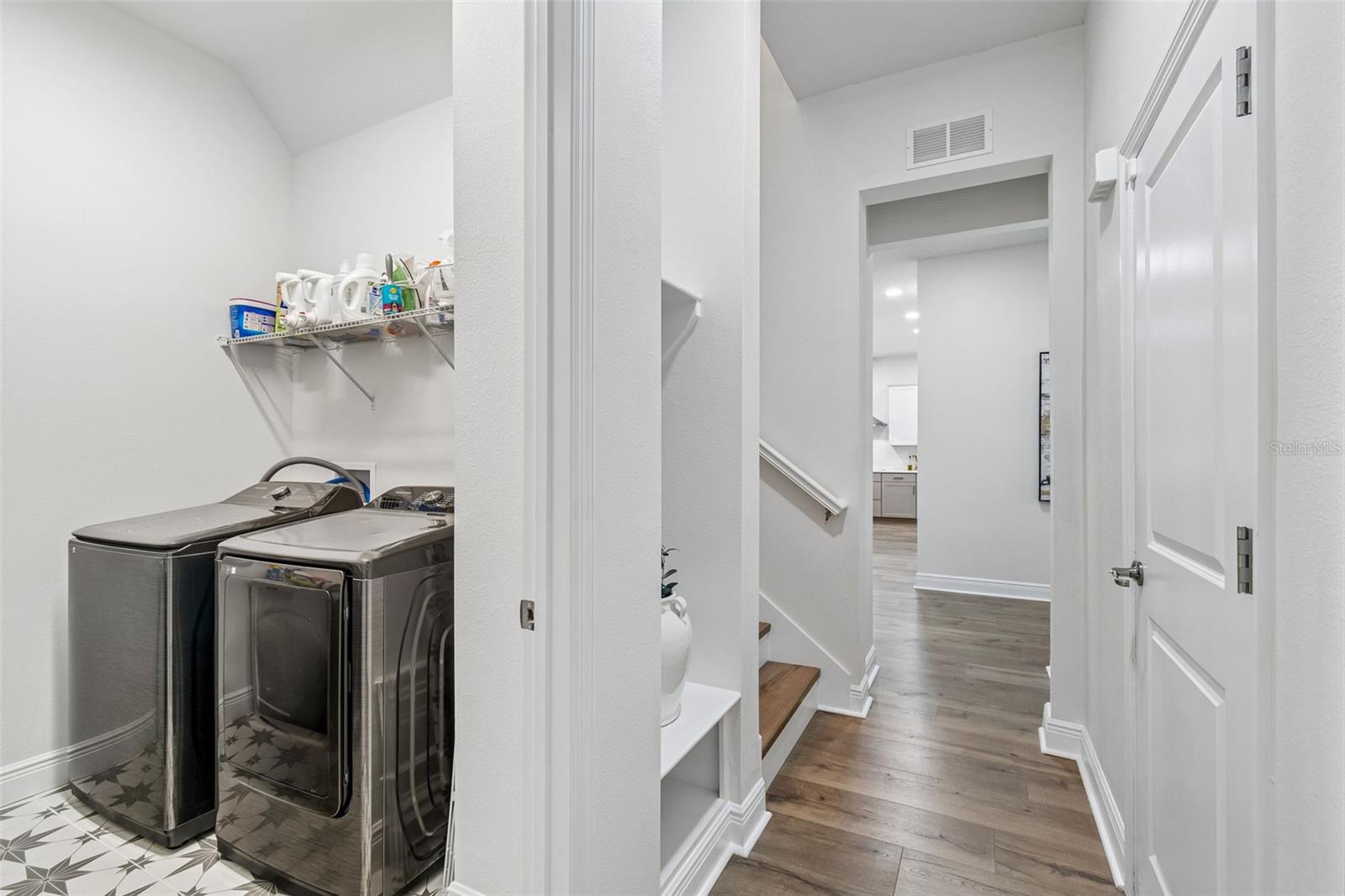 6107 NIKKI LANE LN — photo 51
