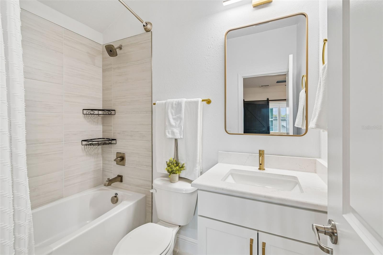 6107 NIKKI LANE LN — photo 59