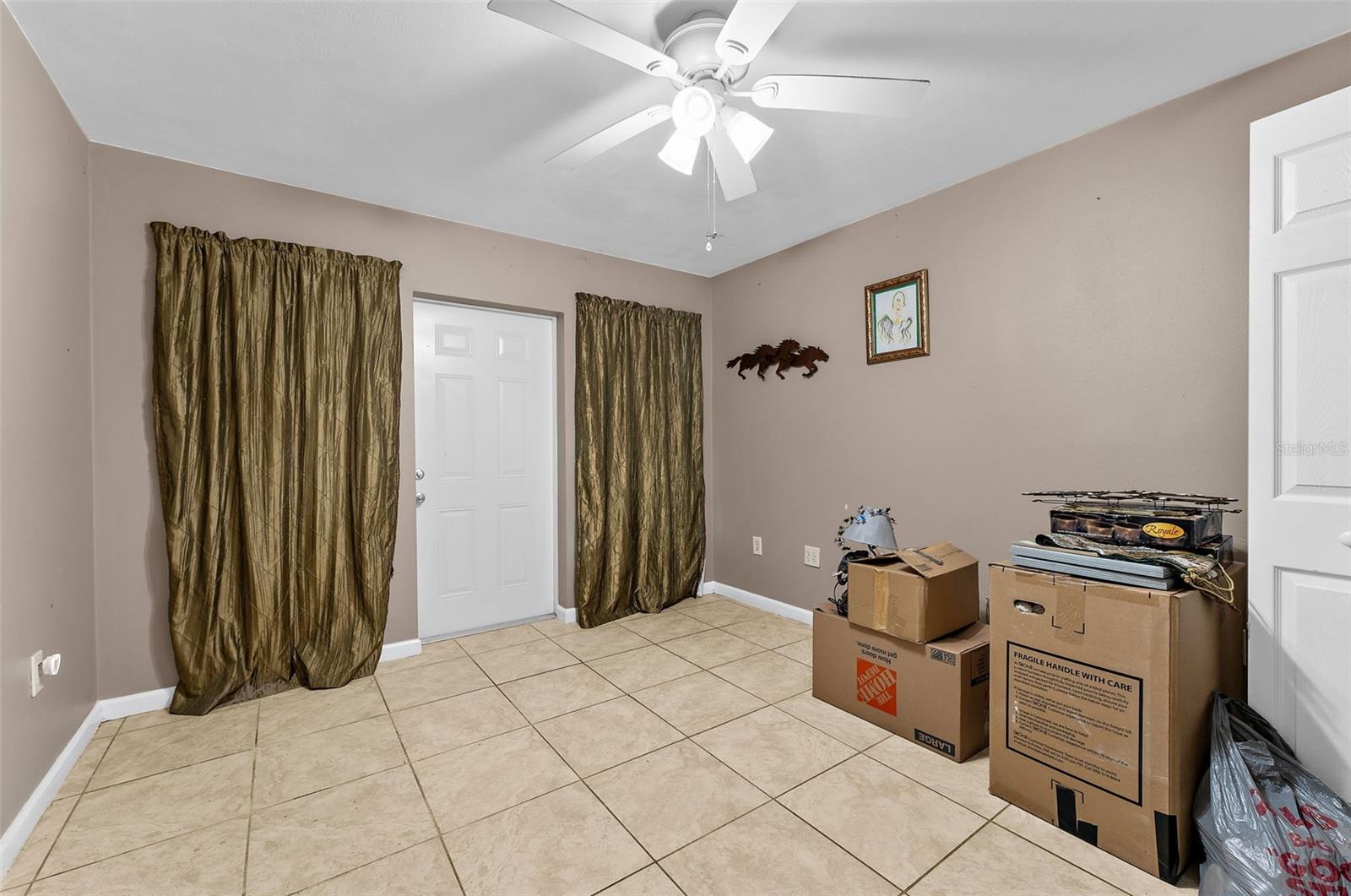 620 BURKE RD — photo 23