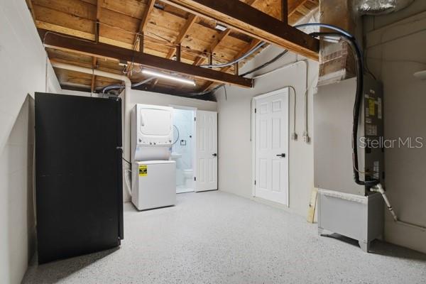 7401 COUNTRY CLUB DR — photo 30