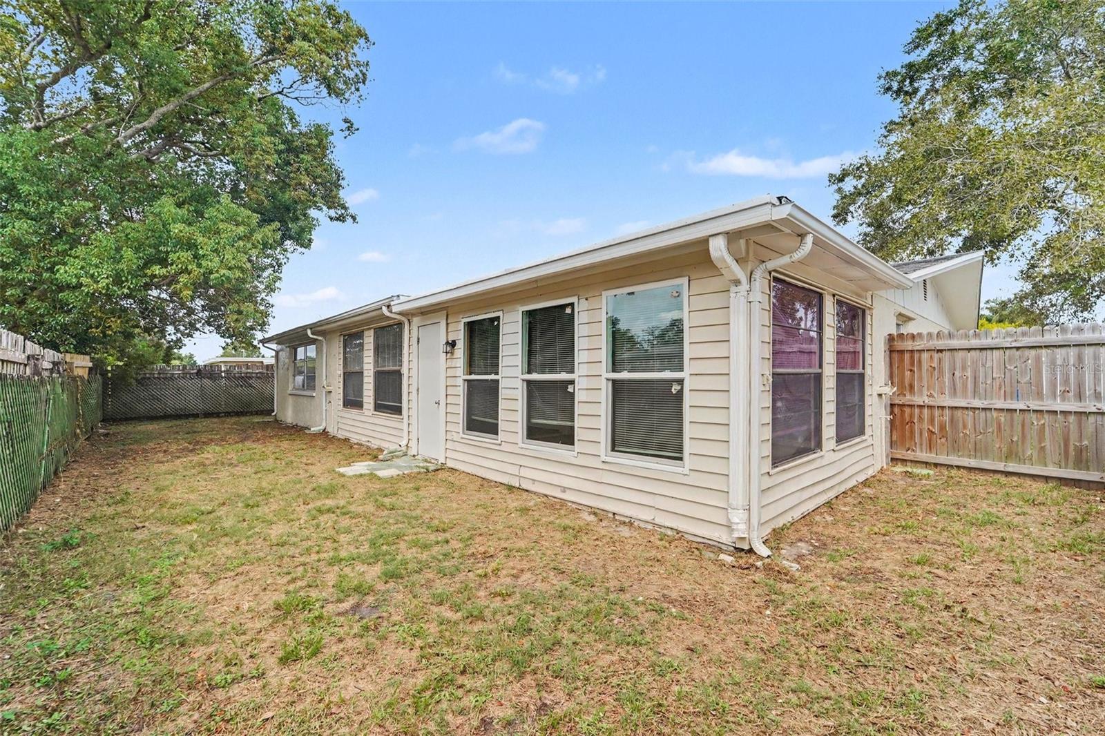 5310 BOB WHITE DR — photo 15