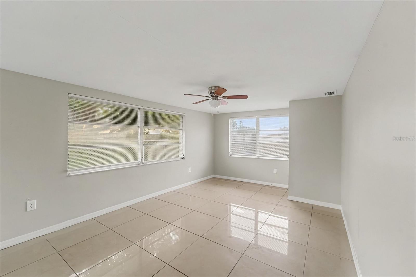 5310 BOB WHITE DR — photo 6