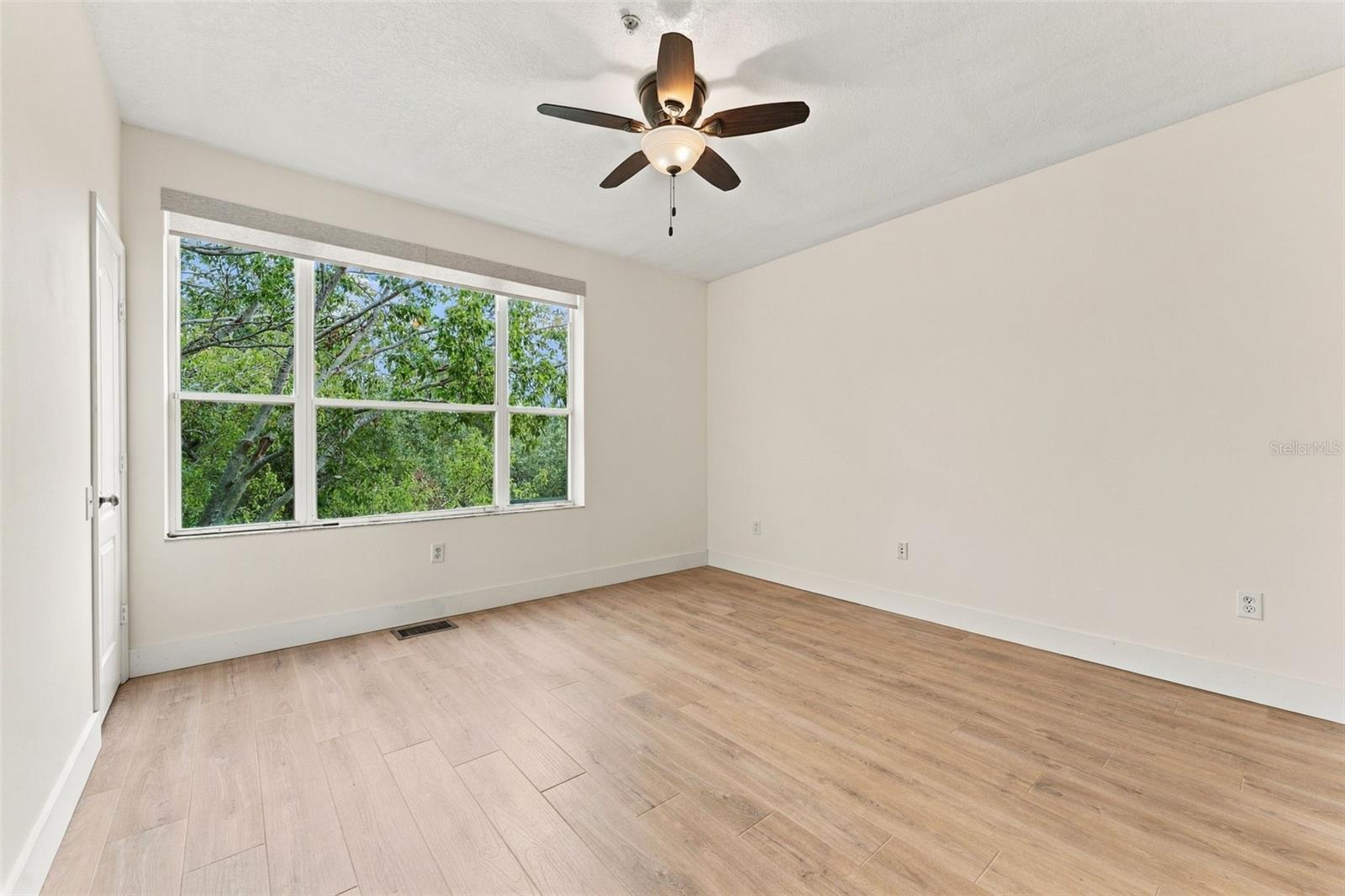 3121 BAYSHORE OAKS DR — photo 18