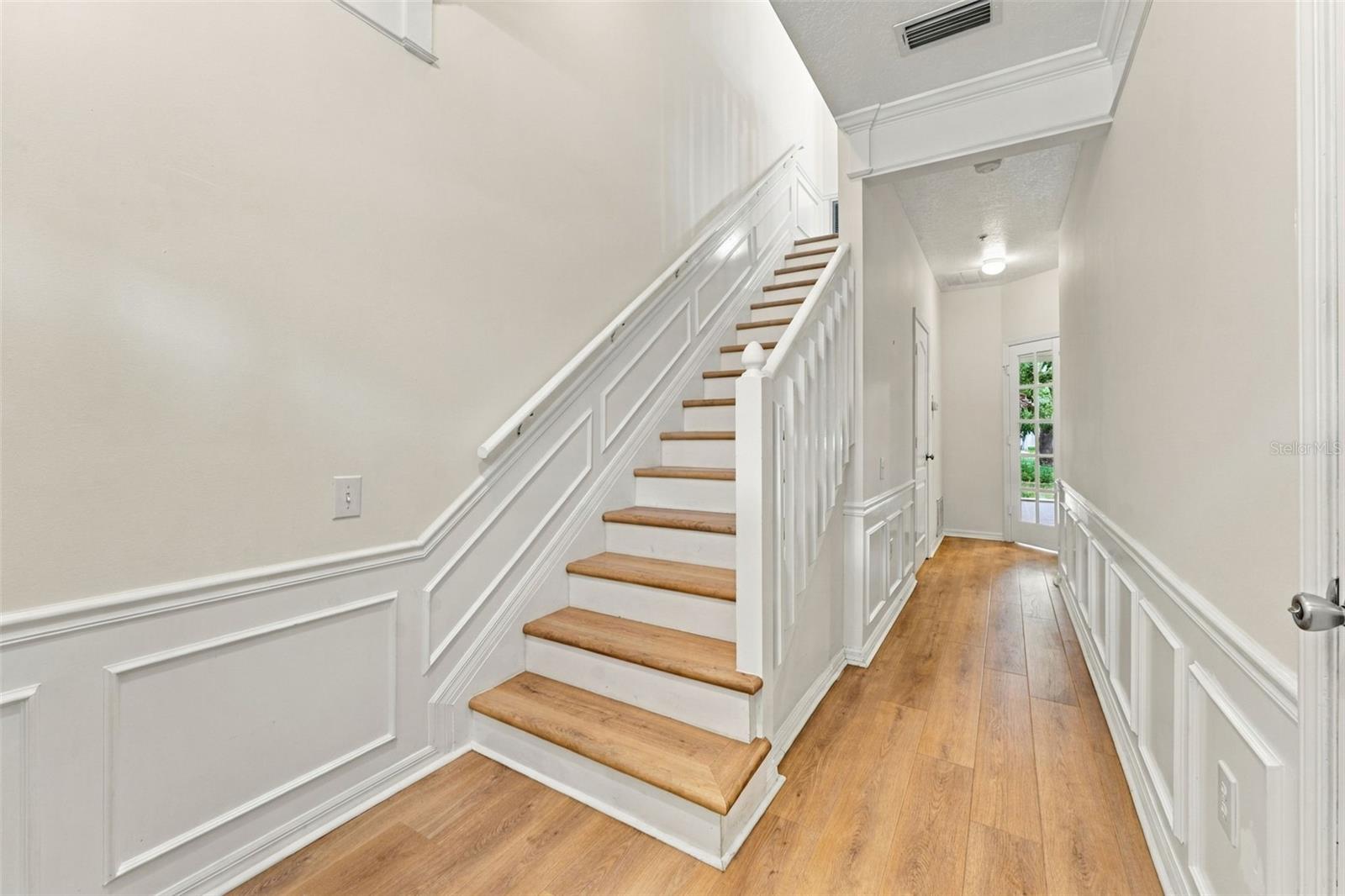 3121 BAYSHORE OAKS DR — photo 2