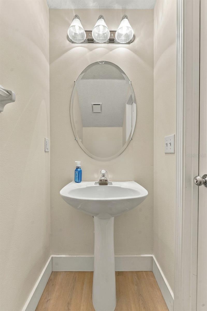 3121 BAYSHORE OAKS DR — photo 14