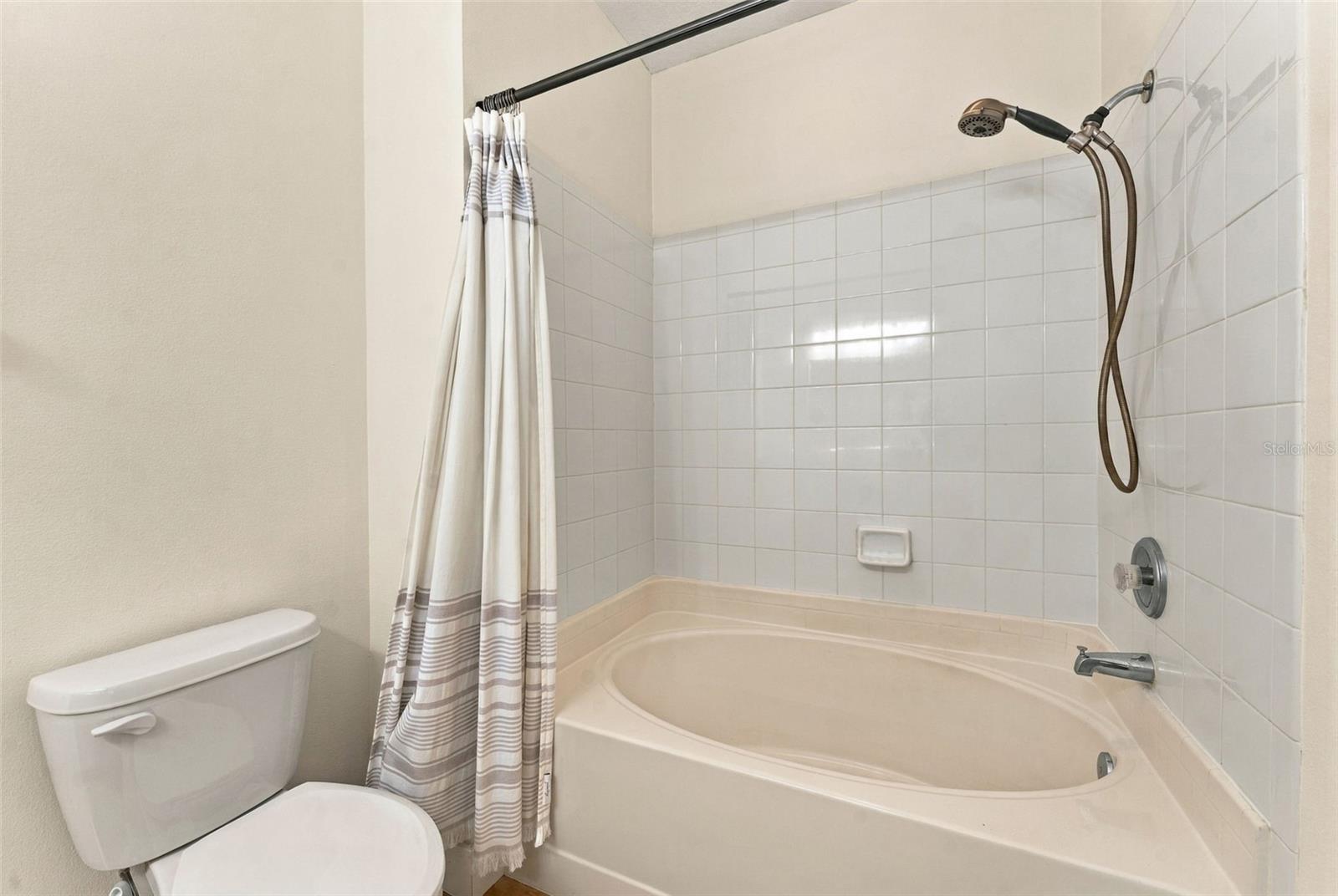 3121 BAYSHORE OAKS DR — photo 21