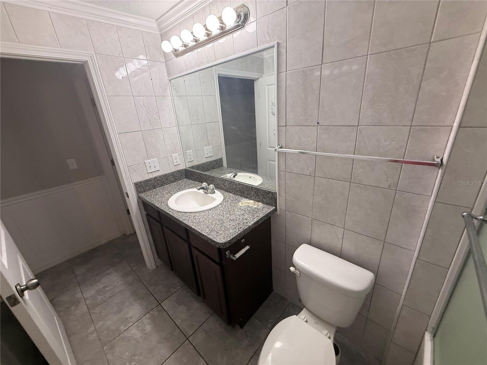1602 REDMOND BROOK LN — photo 3