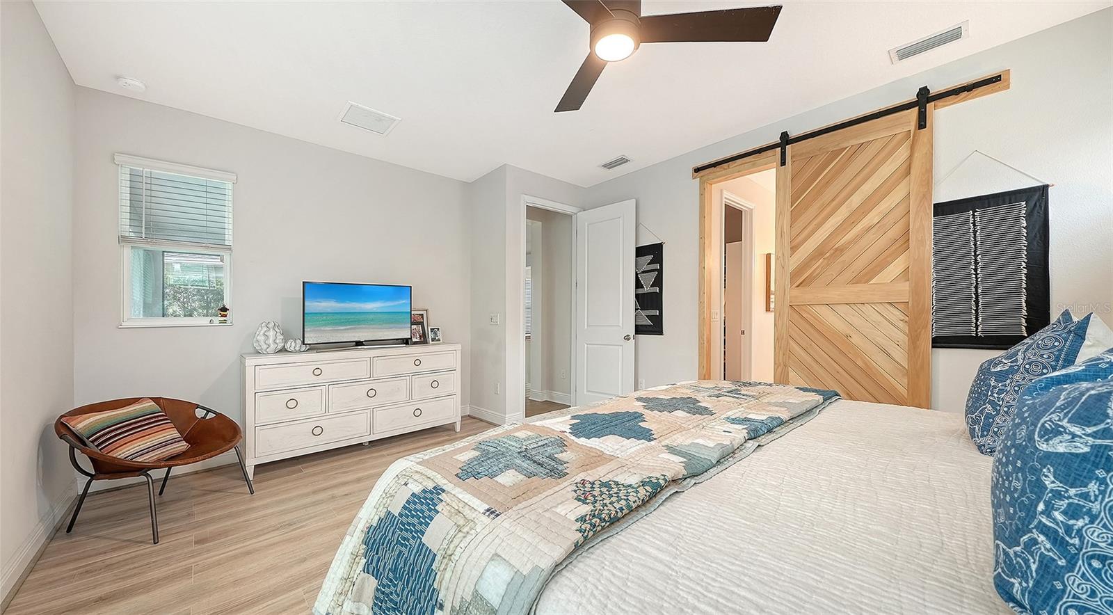 2531 FIREFLAG LN — photo 15