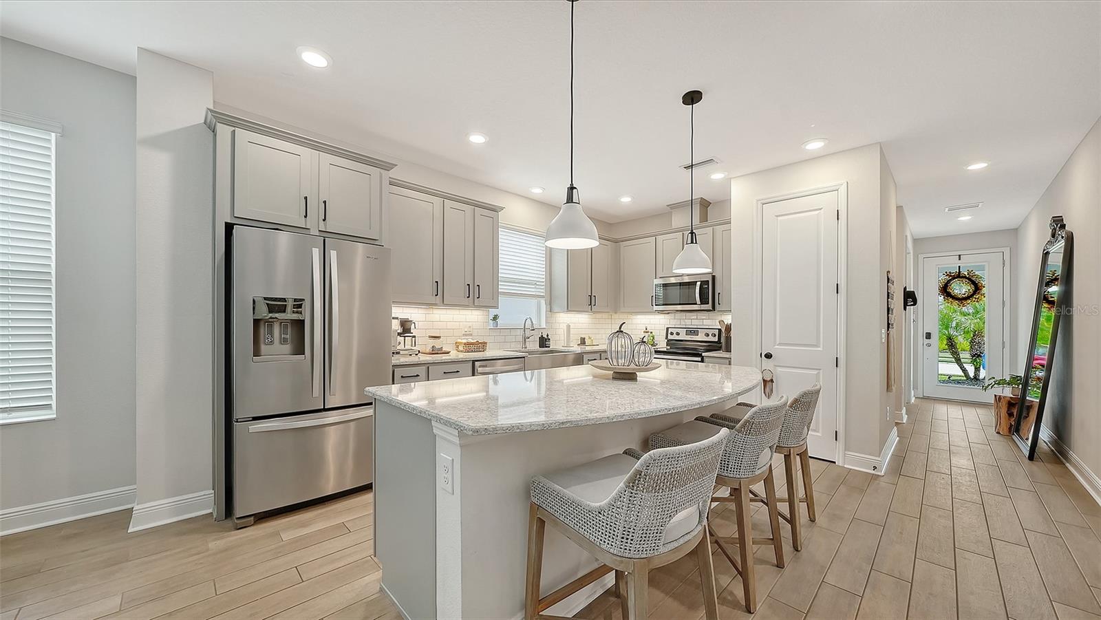 2531 FIREFLAG LN — photo 4