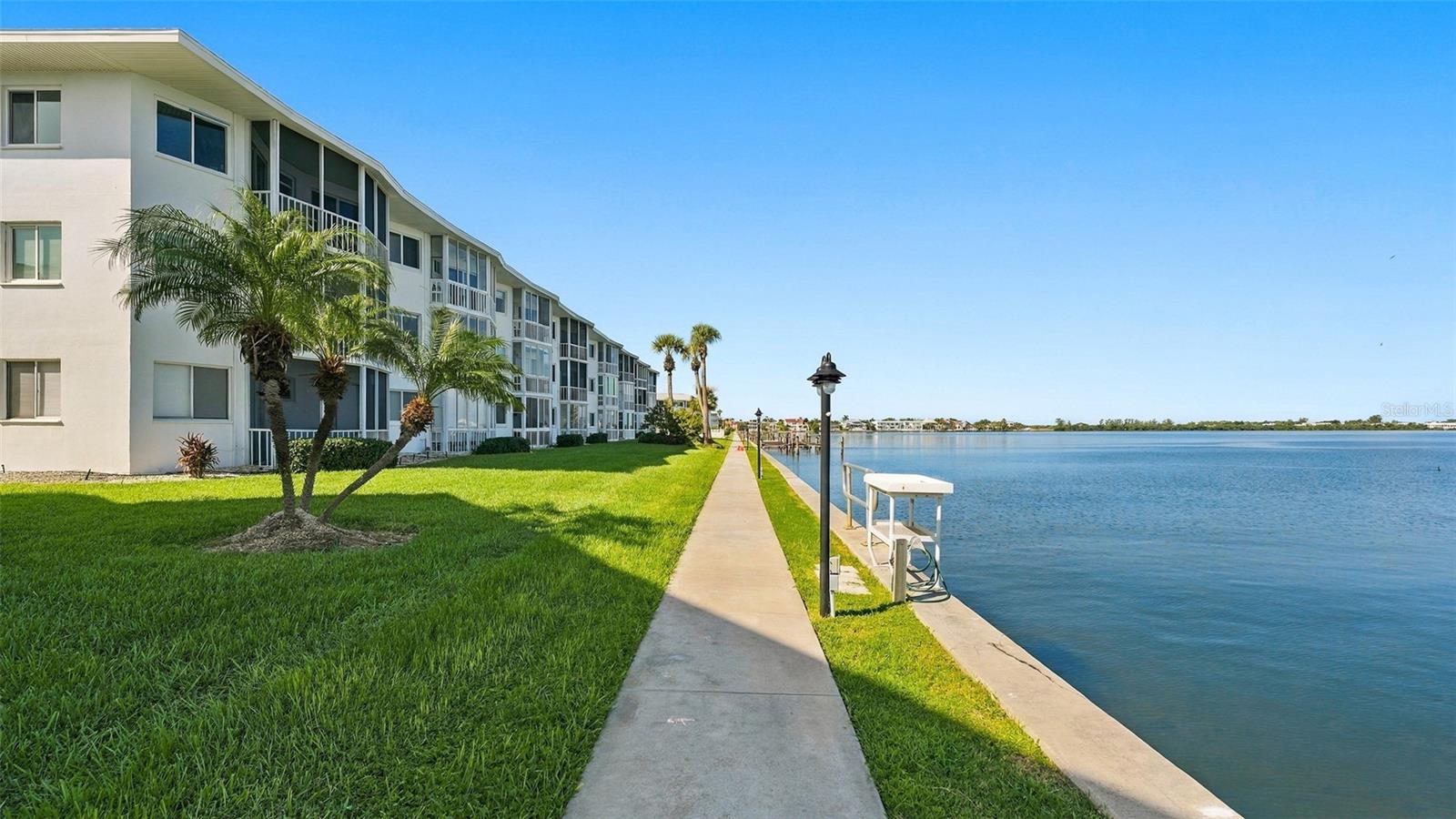 777 JOHN RINGLING BLVD #36 — photo 33