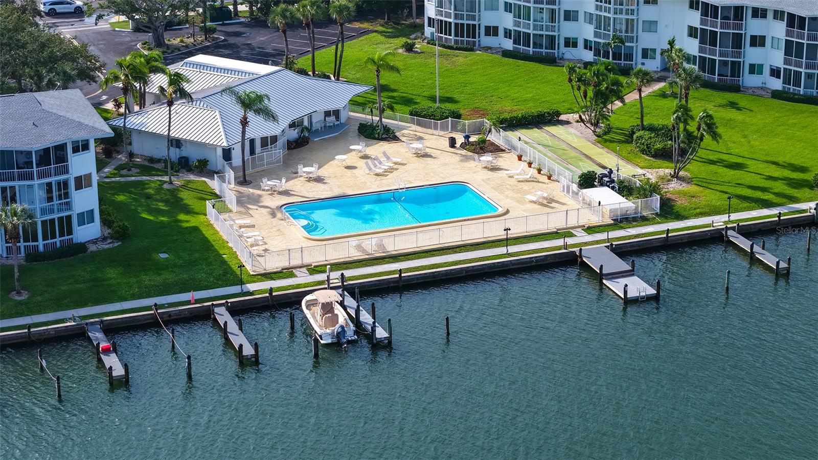 777 JOHN RINGLING BLVD #36 — photo 31