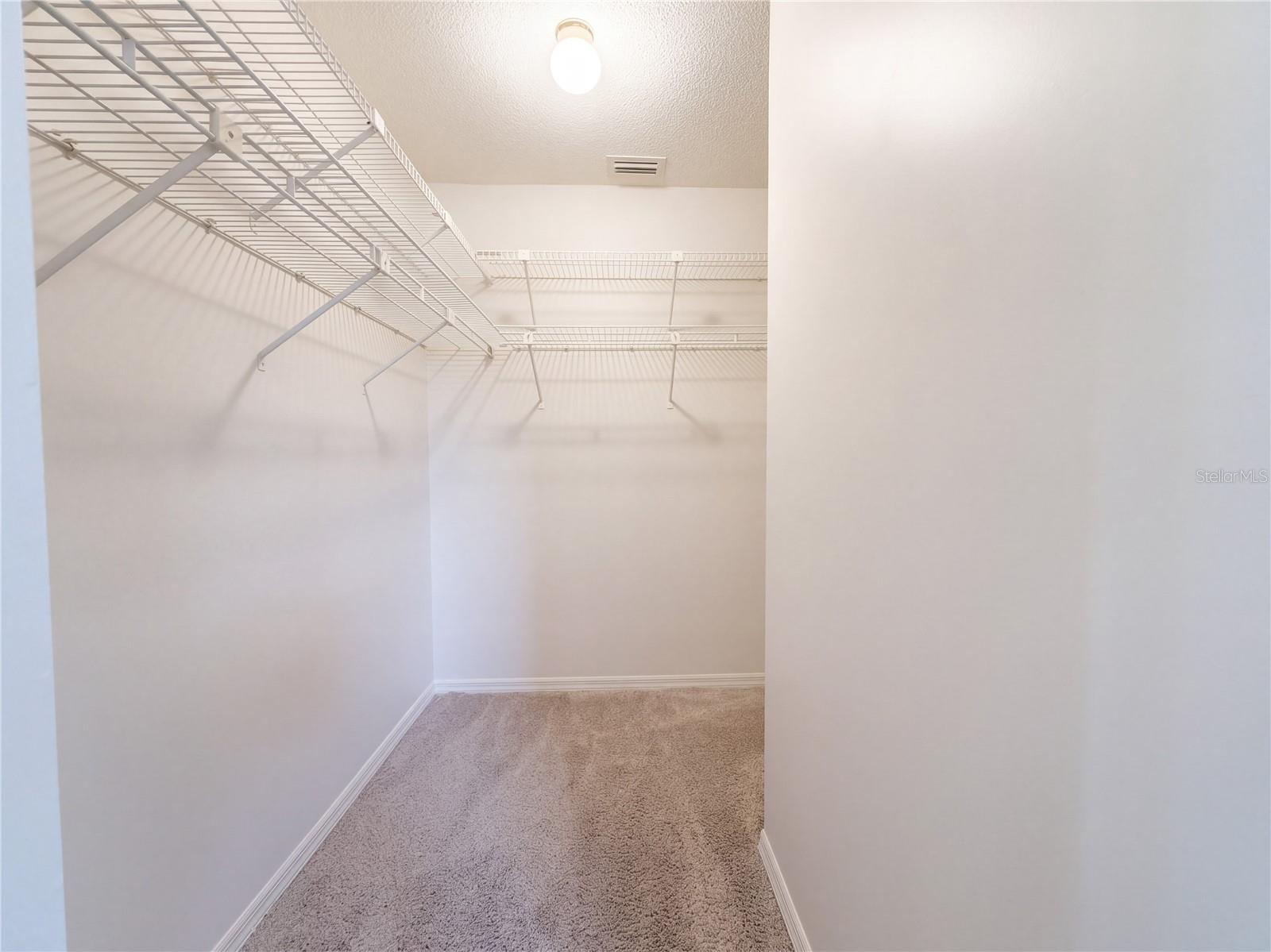 6410 HERITAGE LN — photo 13