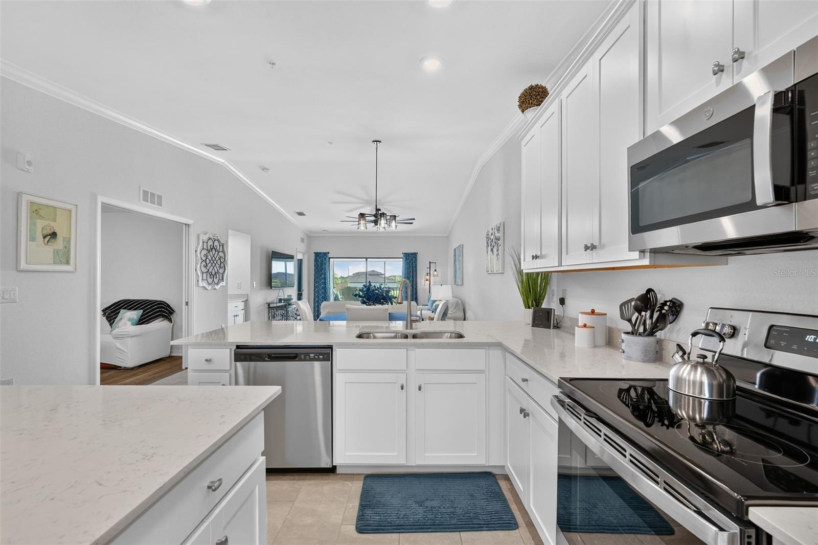 5685 PALMER CIR #202 — photo 14