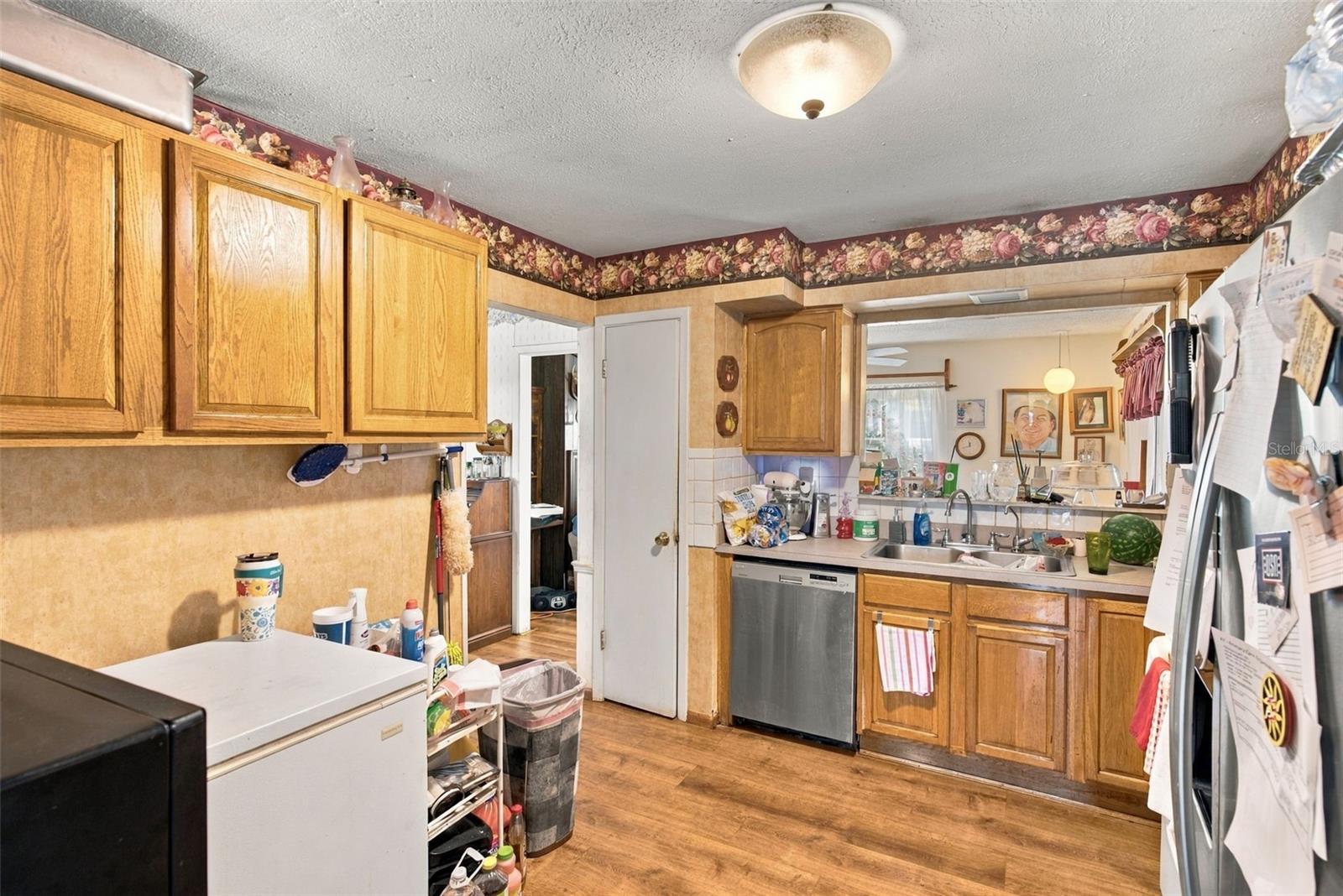 2647 MCINTOSH RD — photo 16