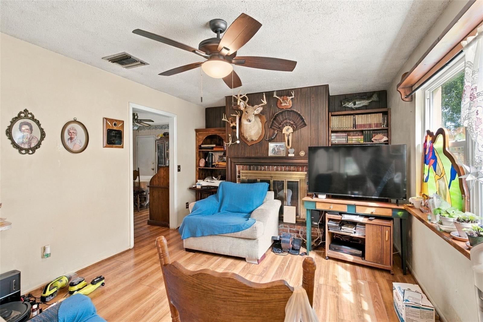 2647 MCINTOSH RD — photo 18