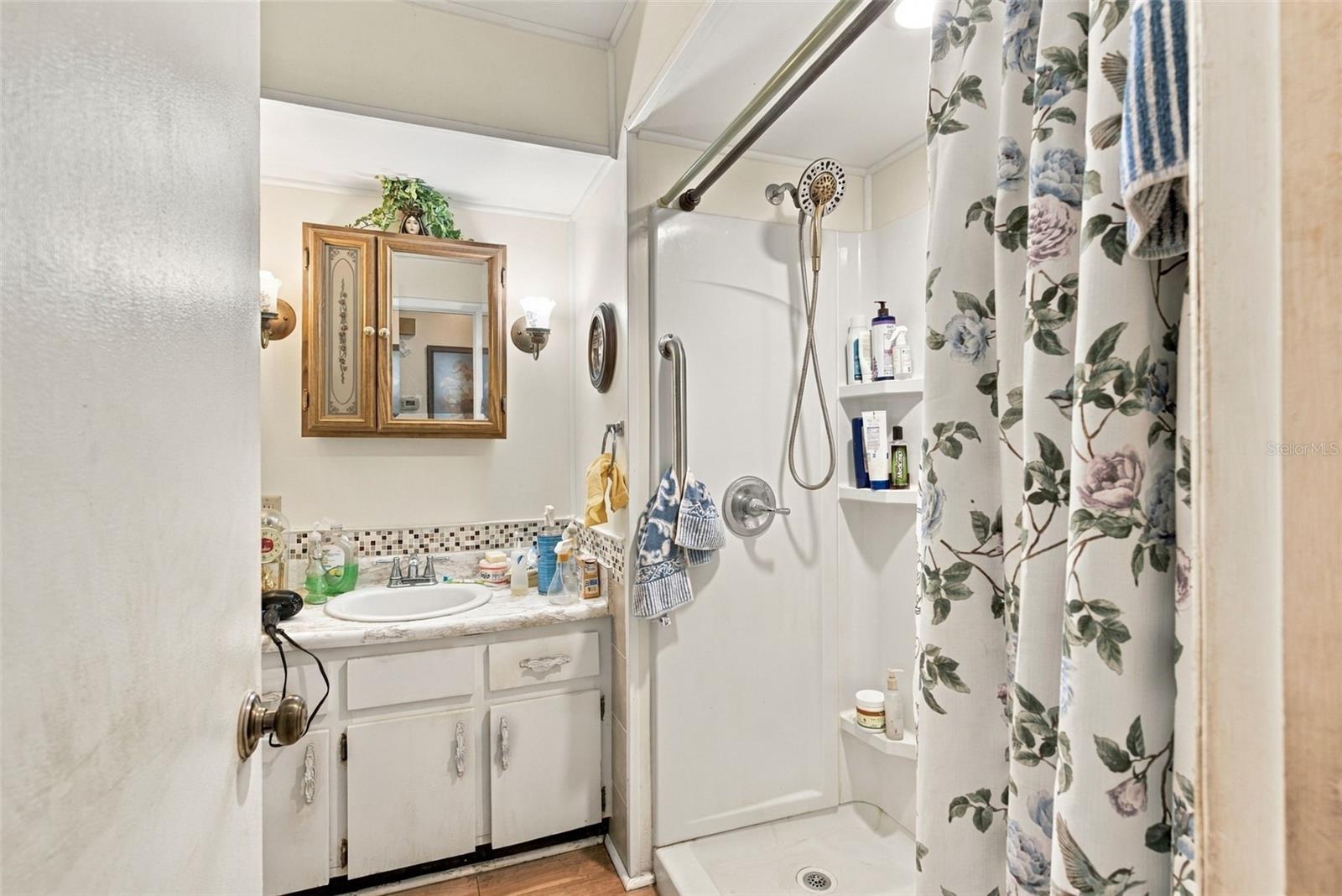 2647 MCINTOSH RD — photo 19